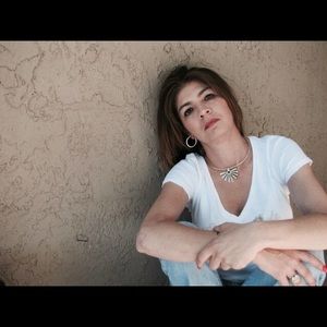 Meet your Posher, Rochael